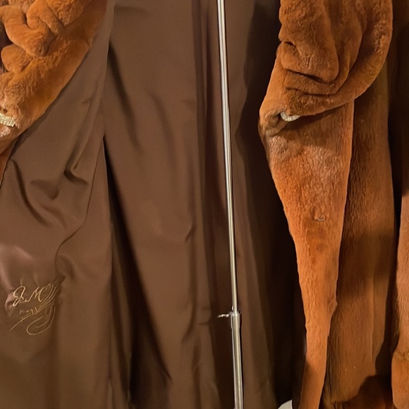 Rusty Brown Sheered Mink Vintage Jacket with Chrystal Collar Closure - Picture 8 of 9